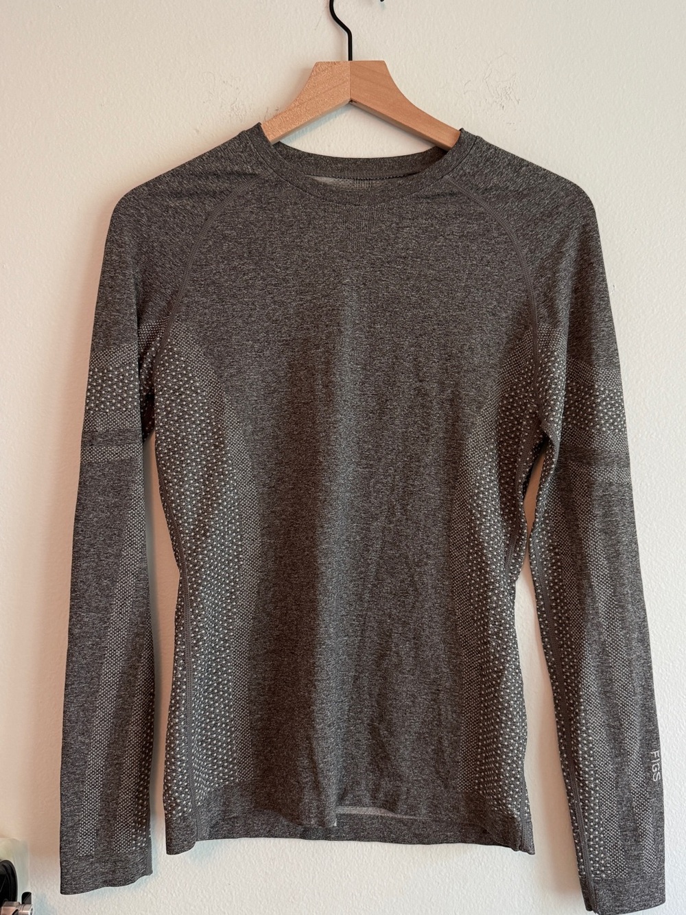 Figs Gray Seamless Long Sleeve Athletic Top